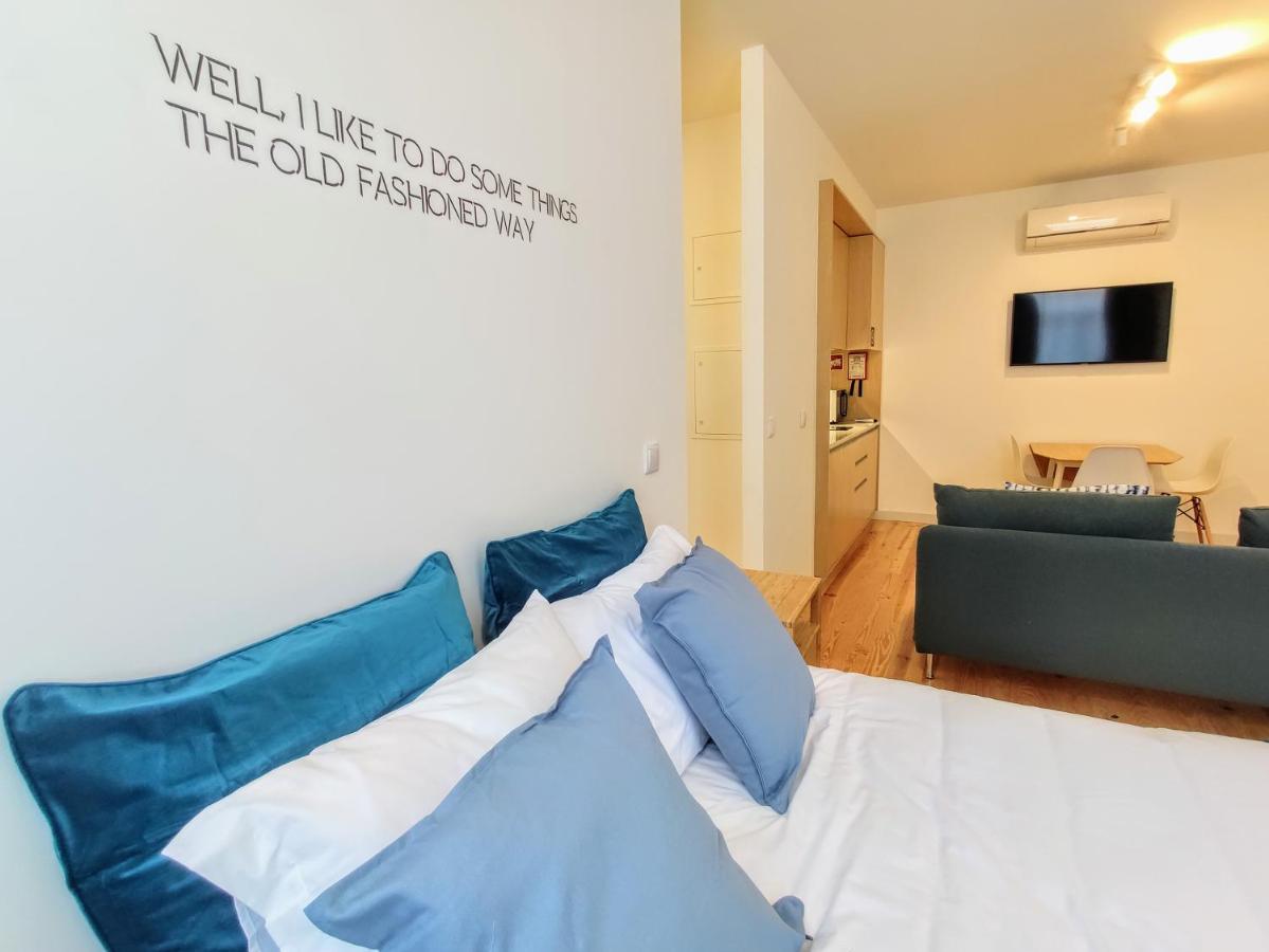 Bombarda Cinema Apartments Porto Buitenkant foto