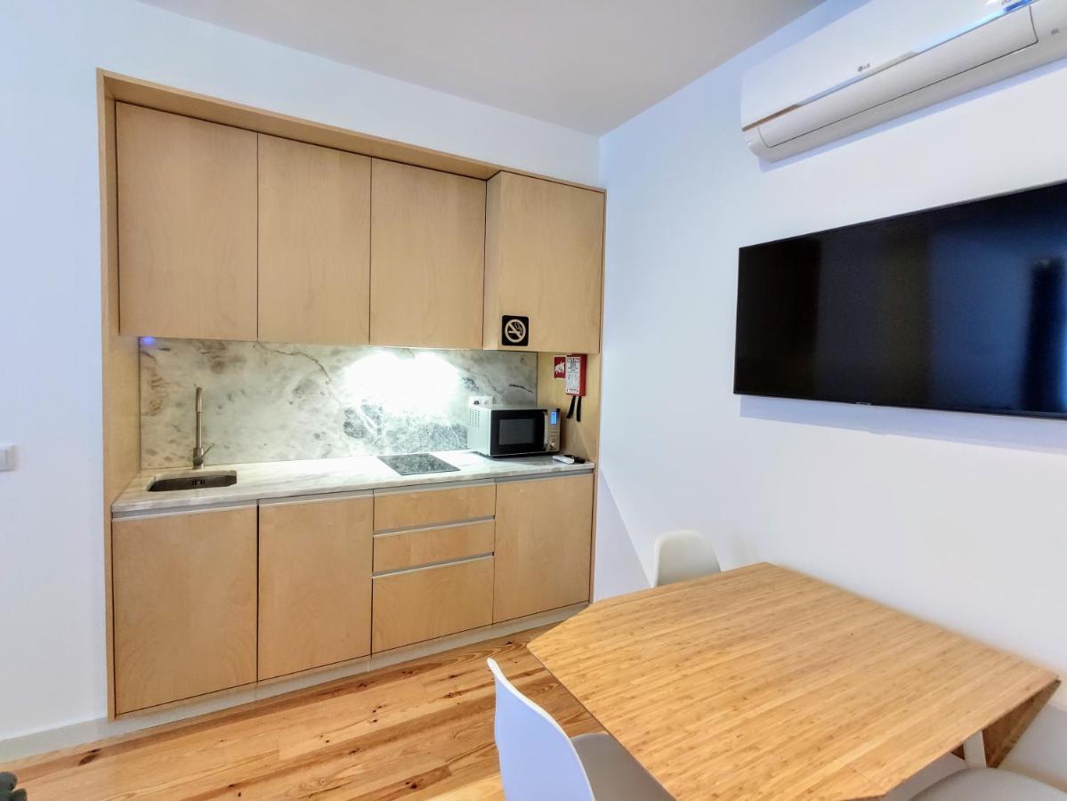 Bombarda Cinema Apartments Porto Buitenkant foto