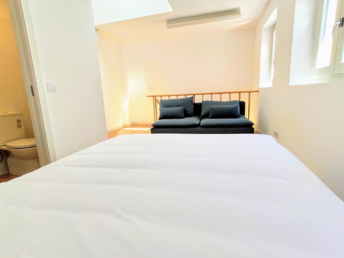 Bombarda Cinema Apartments Porto Buitenkant foto